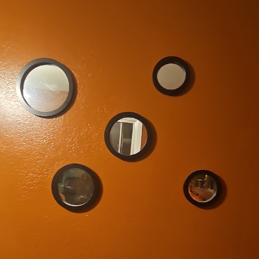 Black Circular Wall Mirror Set